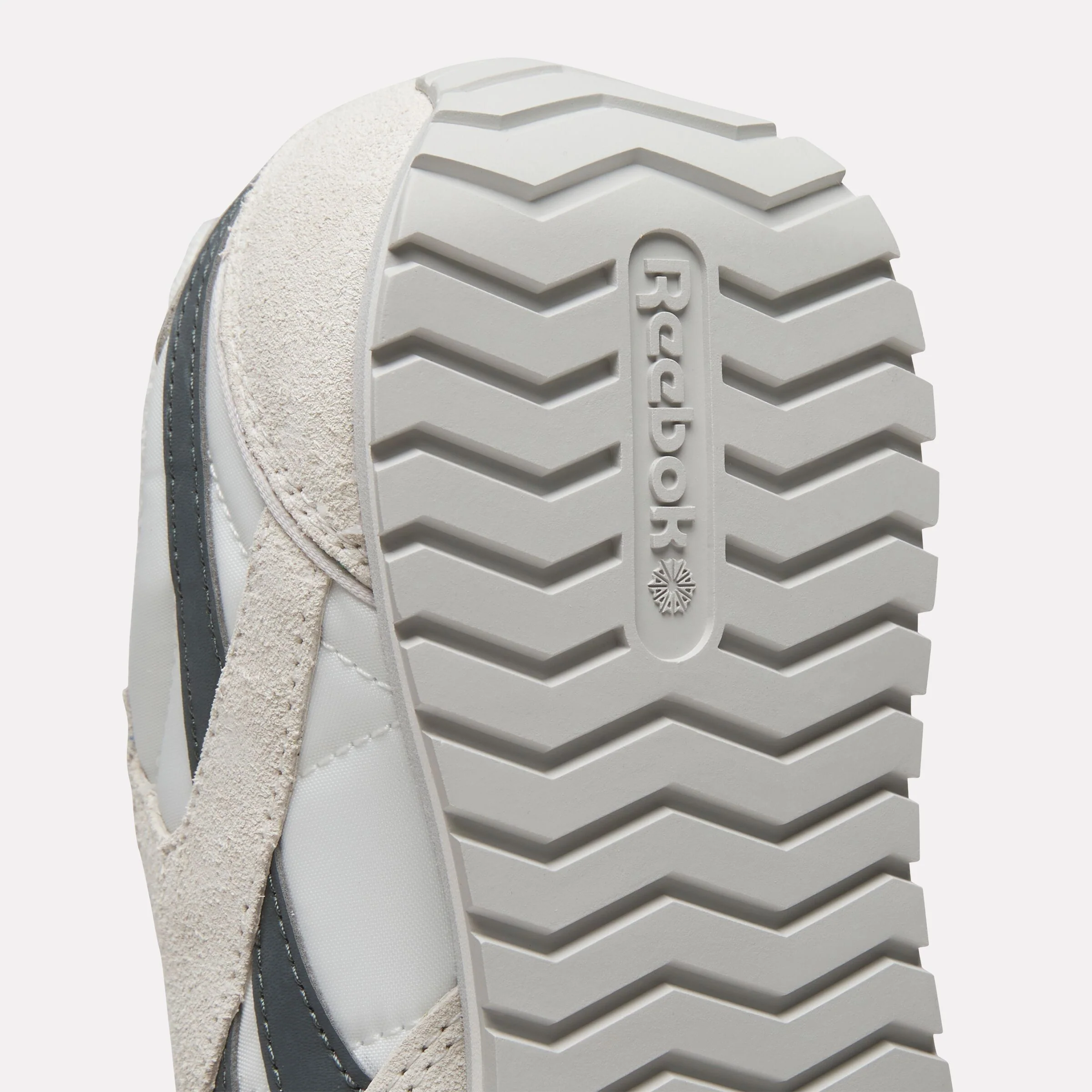 Classic Az Chalk/Chalk/Grey 5 - Image 8