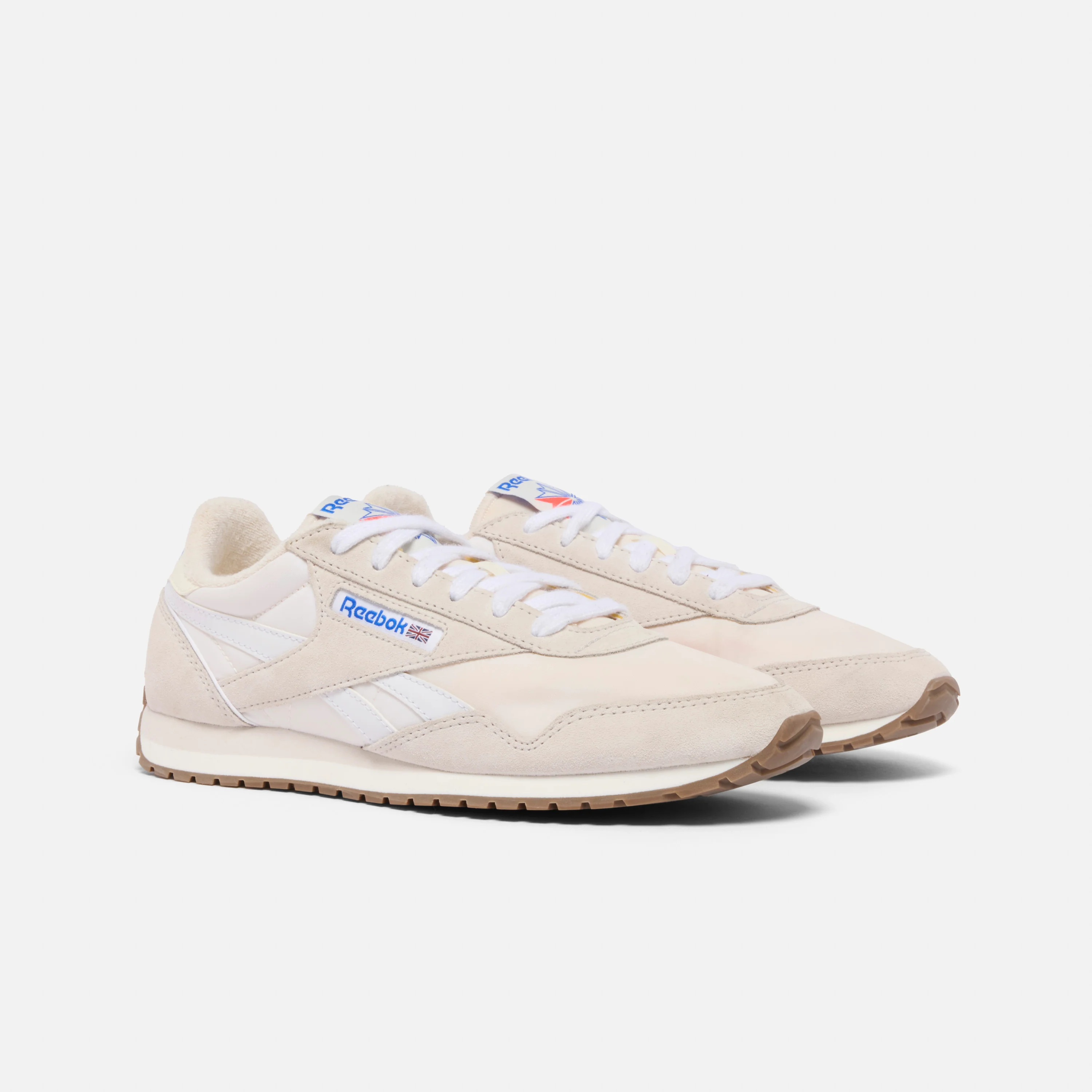 Classic Az White/Luxe Grey/Chalk - Image 5