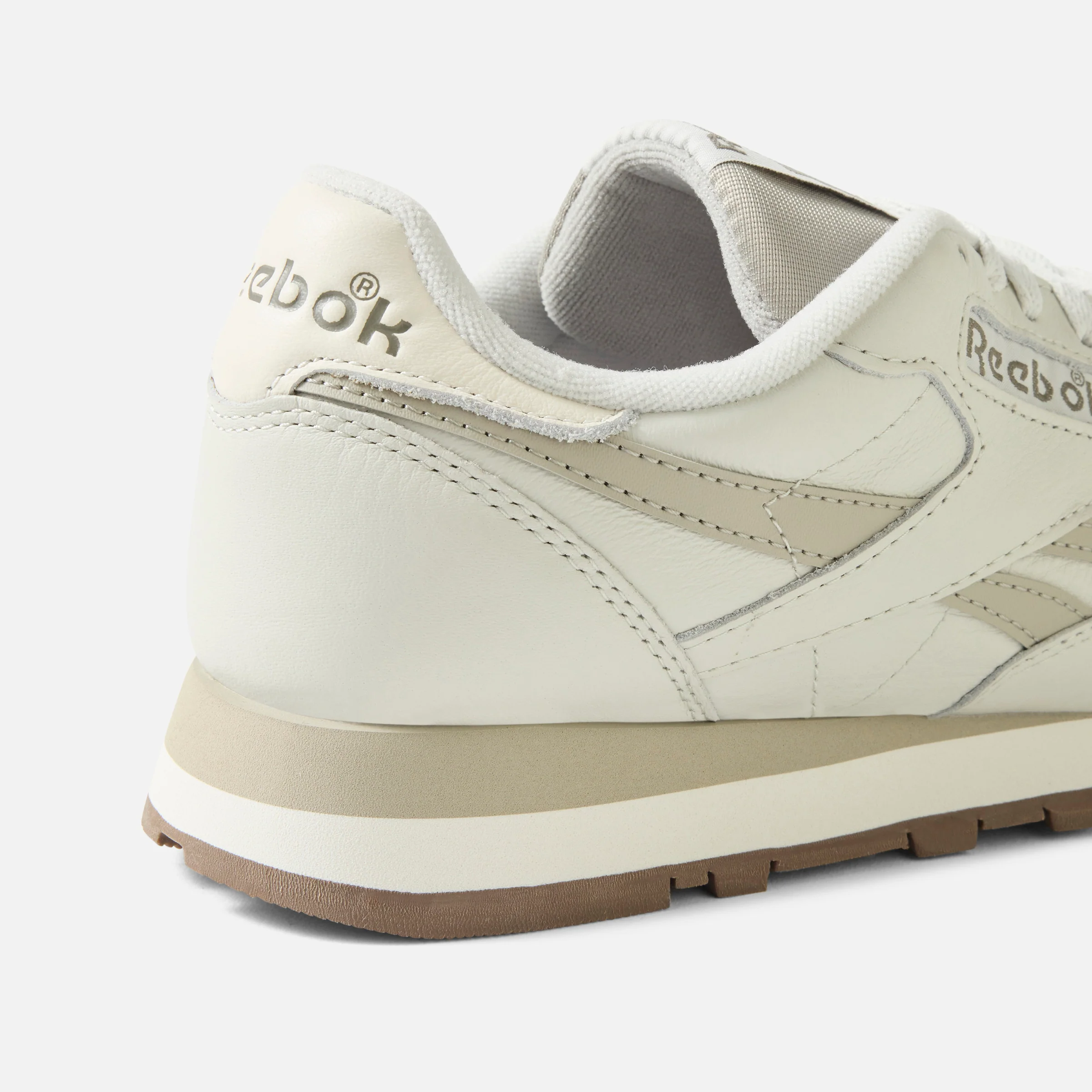 Classic Leather Softgrey/Escapegrey/Chalk - Image 5