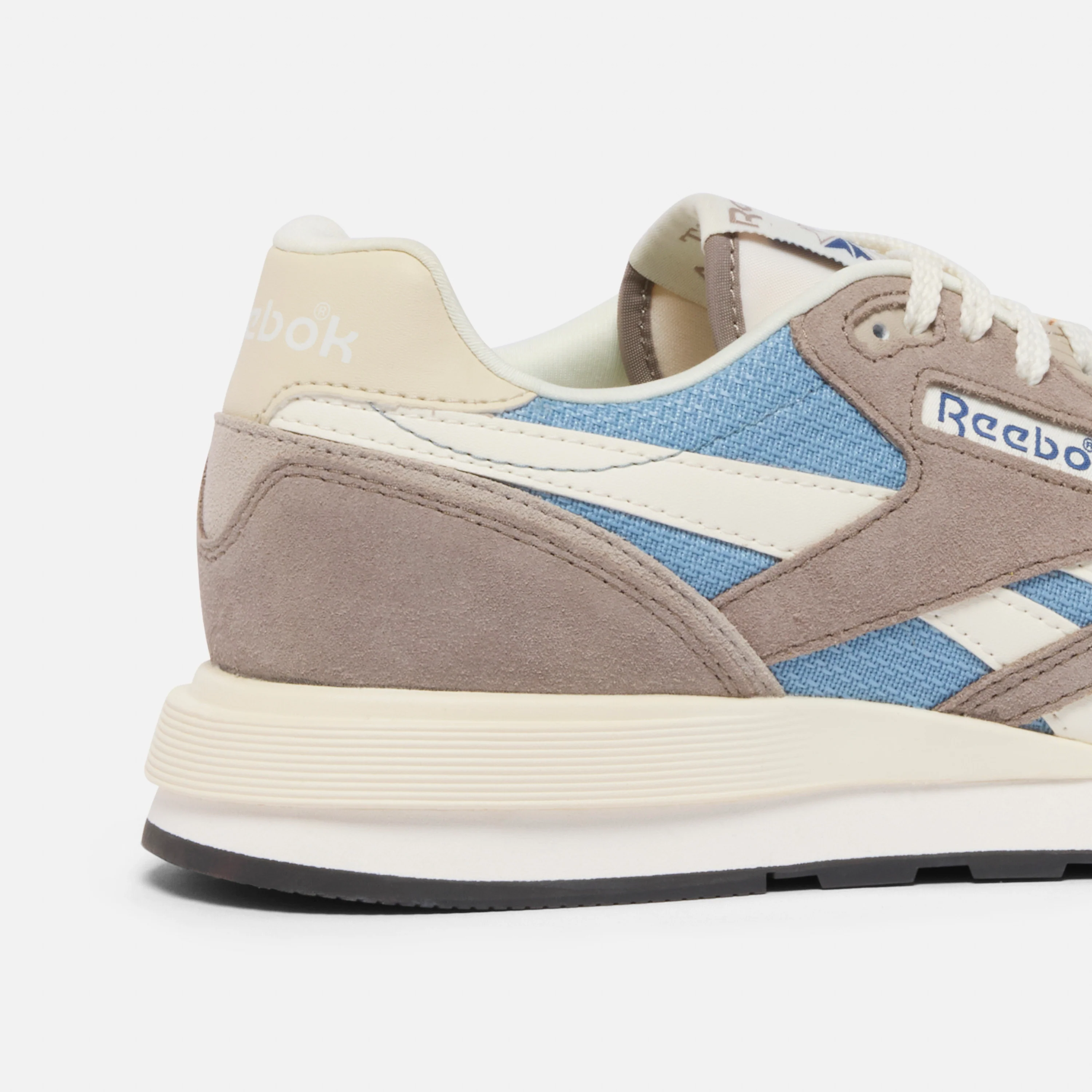 Classic Nylon 89 Gritty Grey/Leisure Blue/Chalk - Image 4