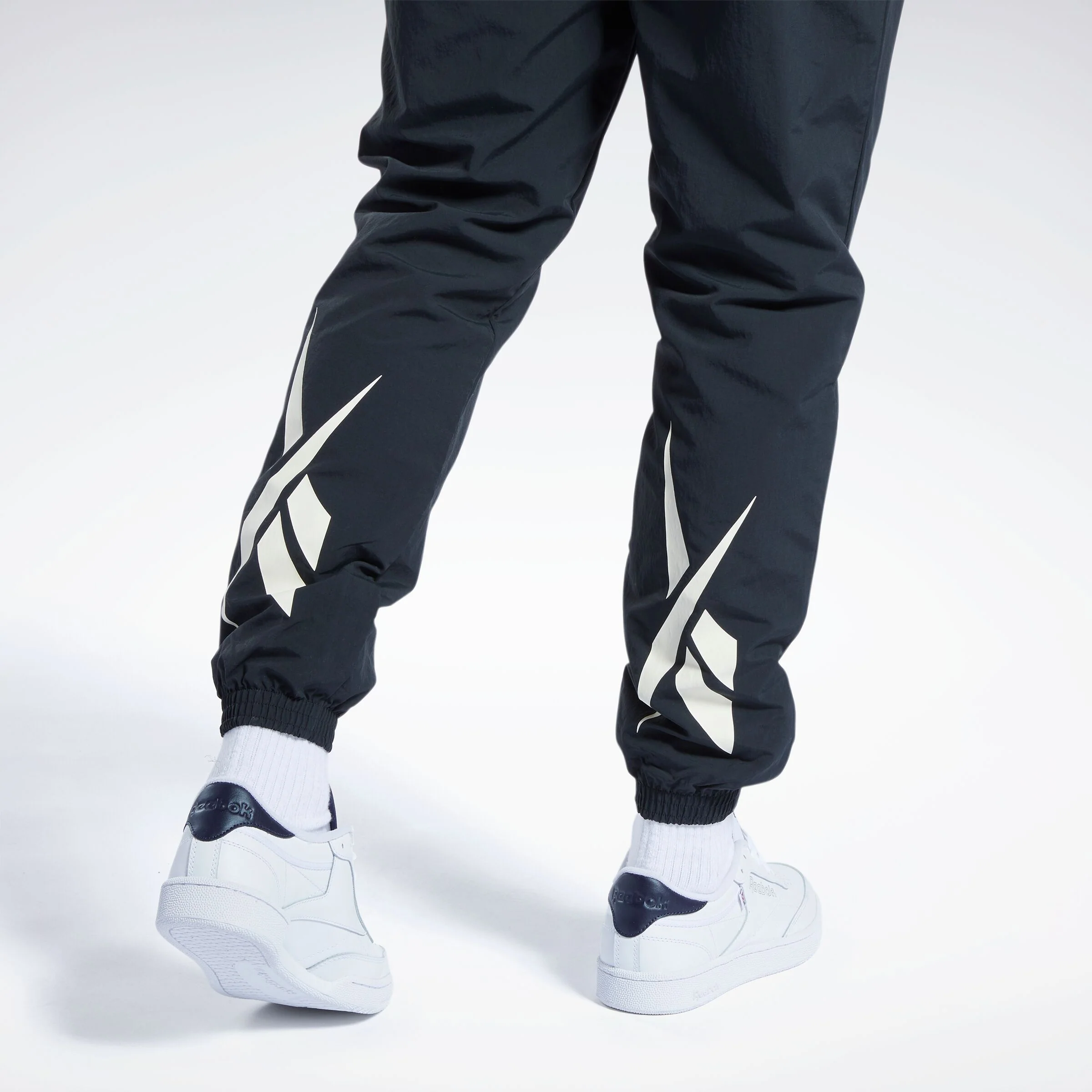 Classics Vector Track Pants Night Black/Night Black - Image 5