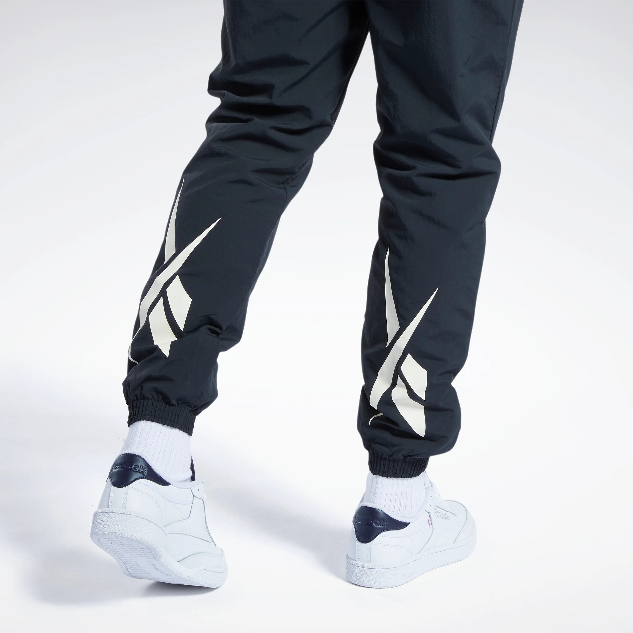 Classics Vector Track Pants Night Black/Night Black - Image 6