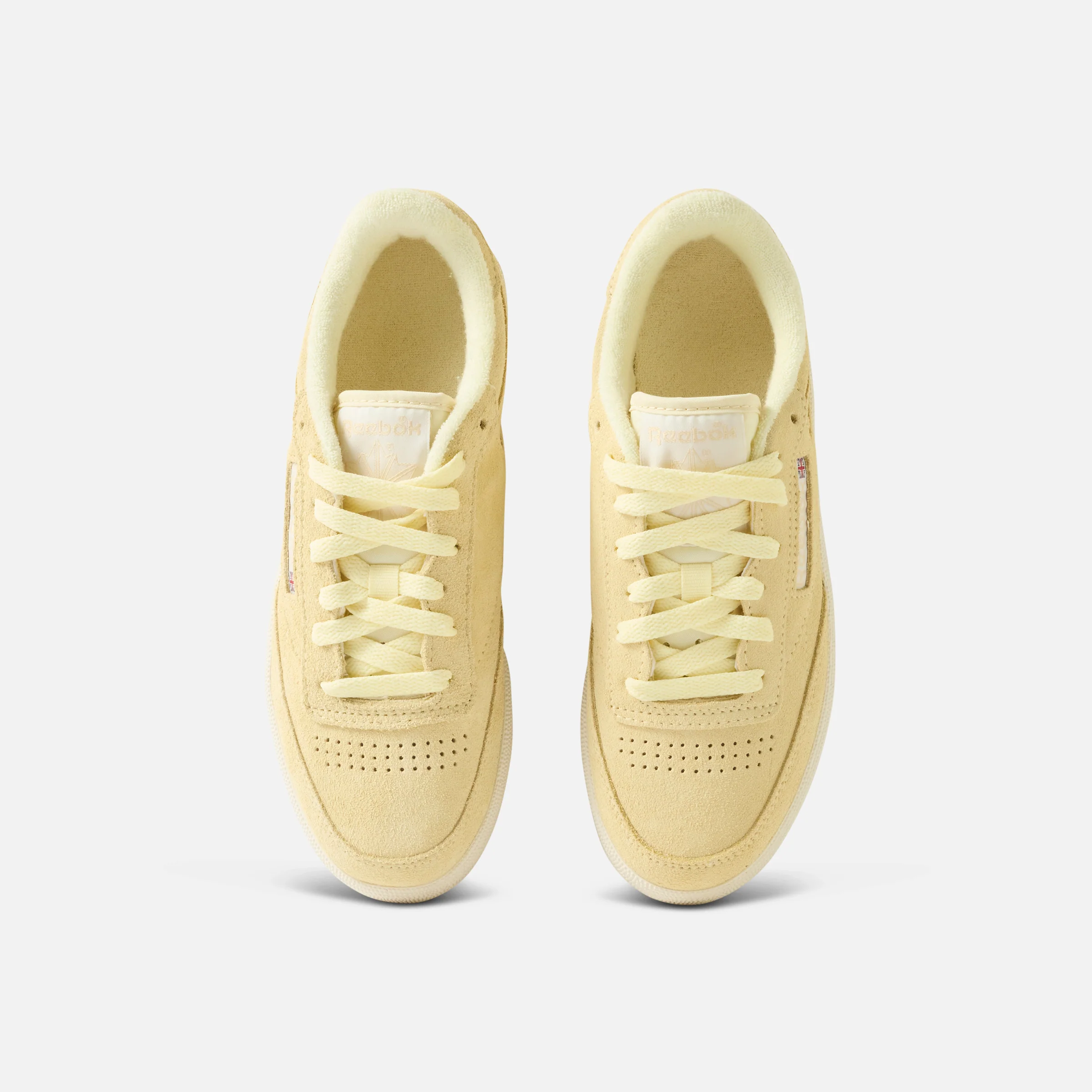 Club C 85 Women's Chalk/Rawyellow/Simplebiege - Image 3