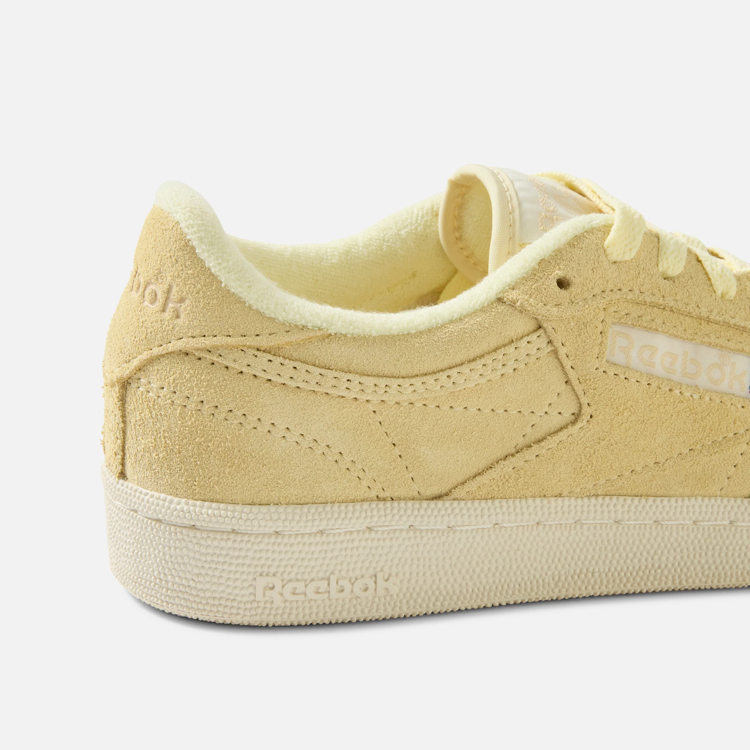 Club C 85 Women's Chalk/Rawyellow/Simplebiege - Image 4
