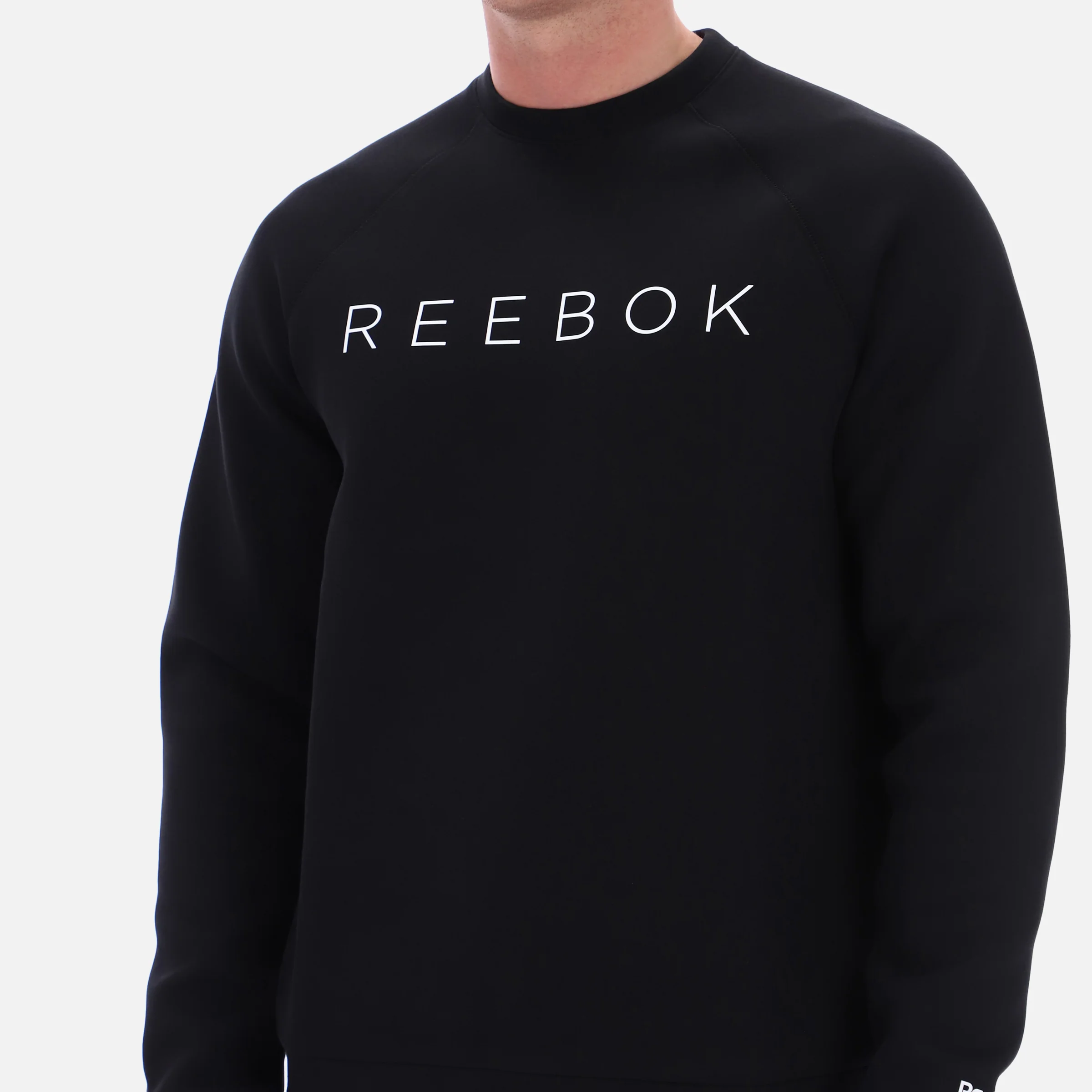 Core Graphic Sweatshirt Black - Image 3