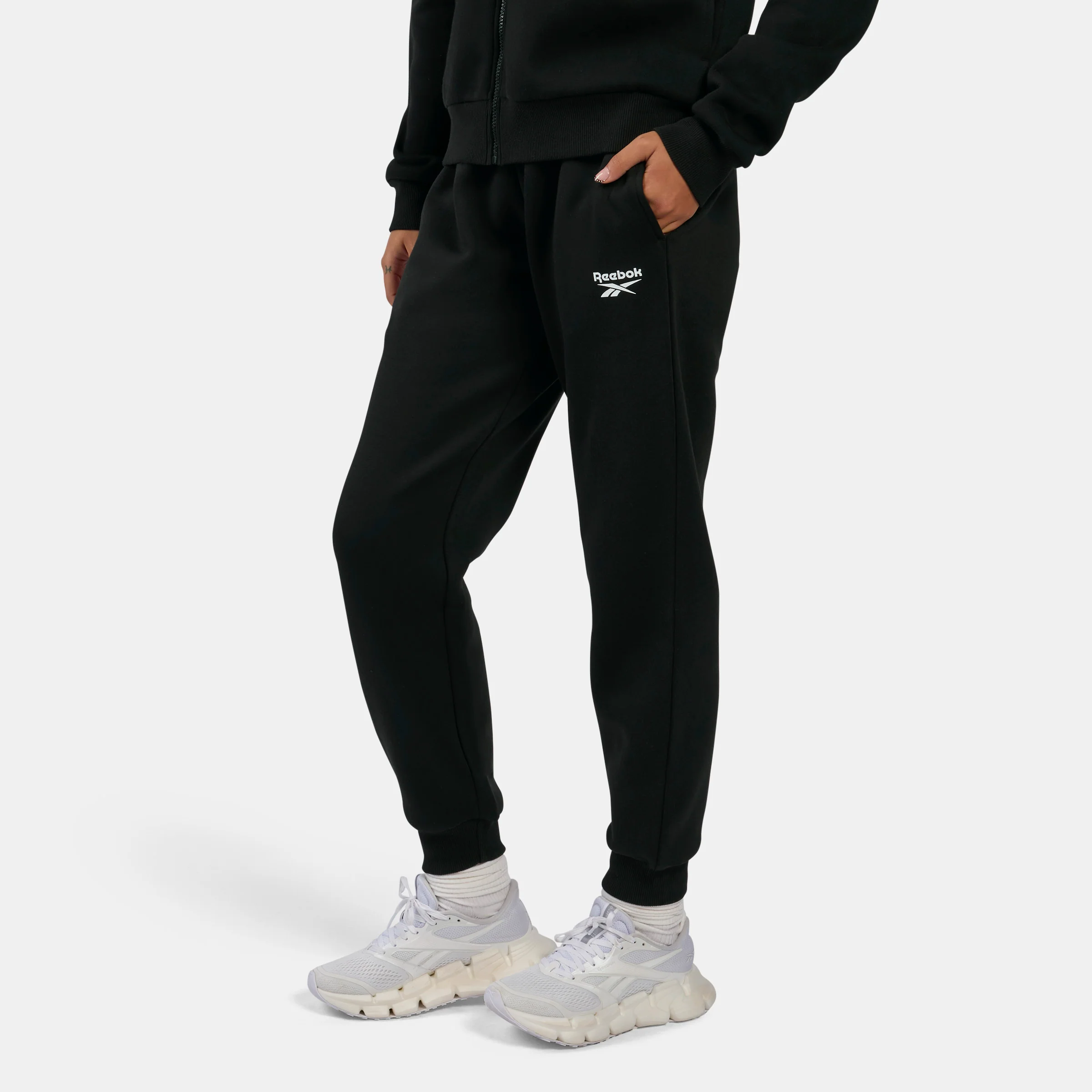 Erika Cuffed Jogger Black