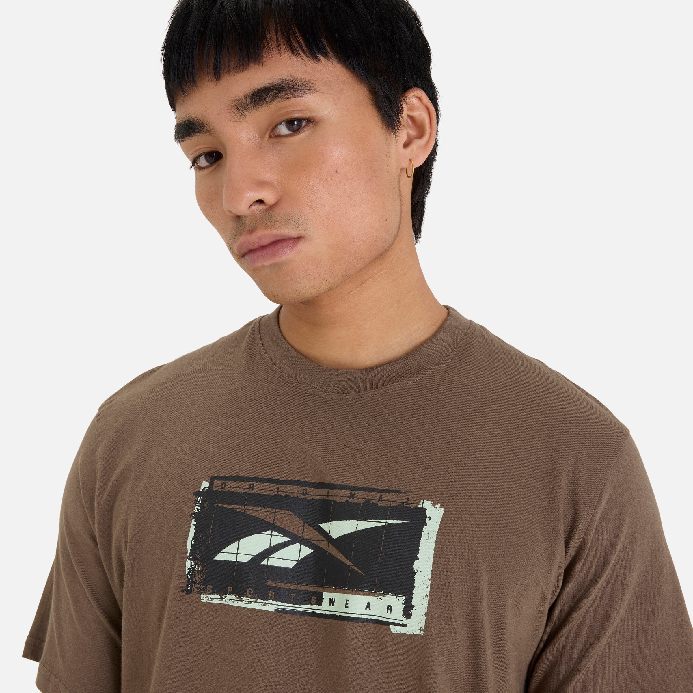 Graphic Vector Tee Army Green - Image 5