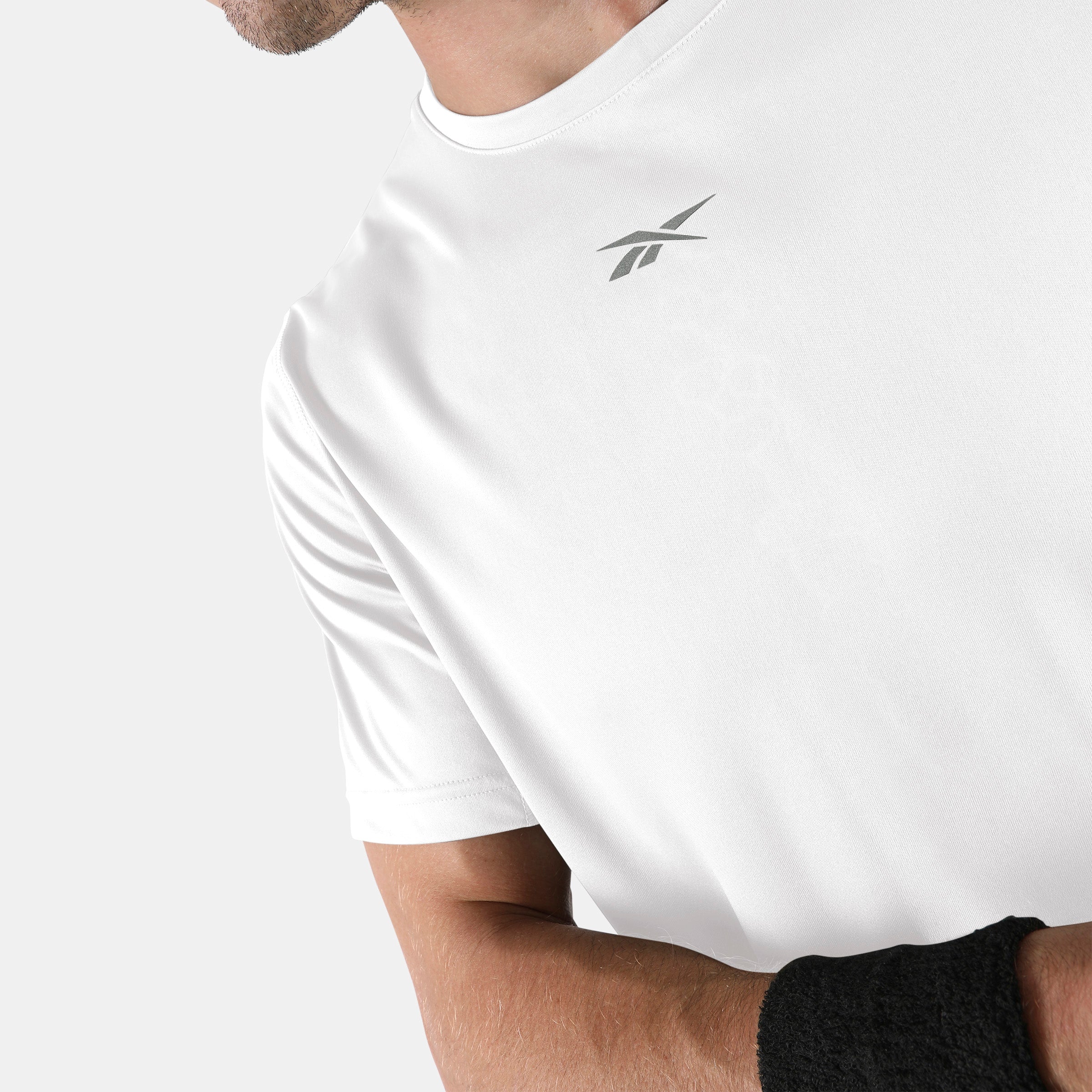 Id Run Tshirt White - Image 4