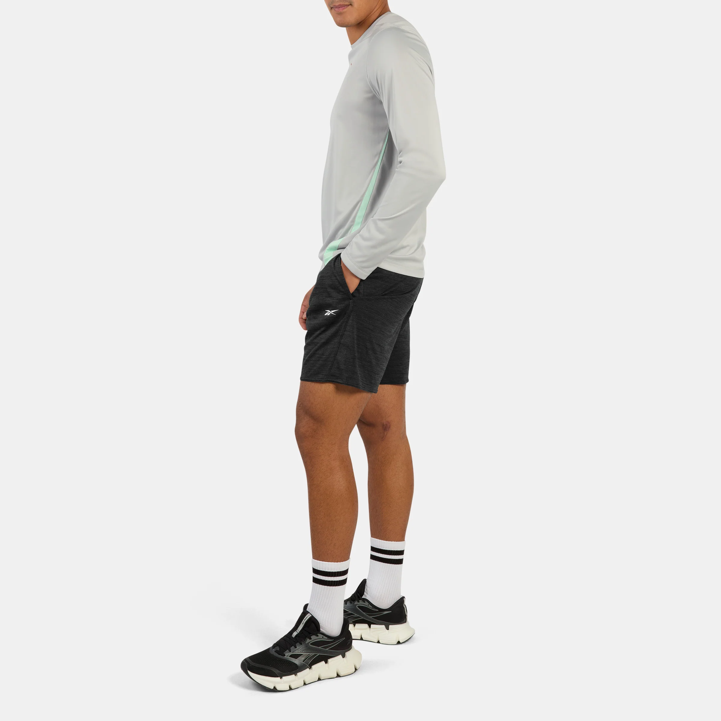 Id Train Knit Short Black Melange - Image 2