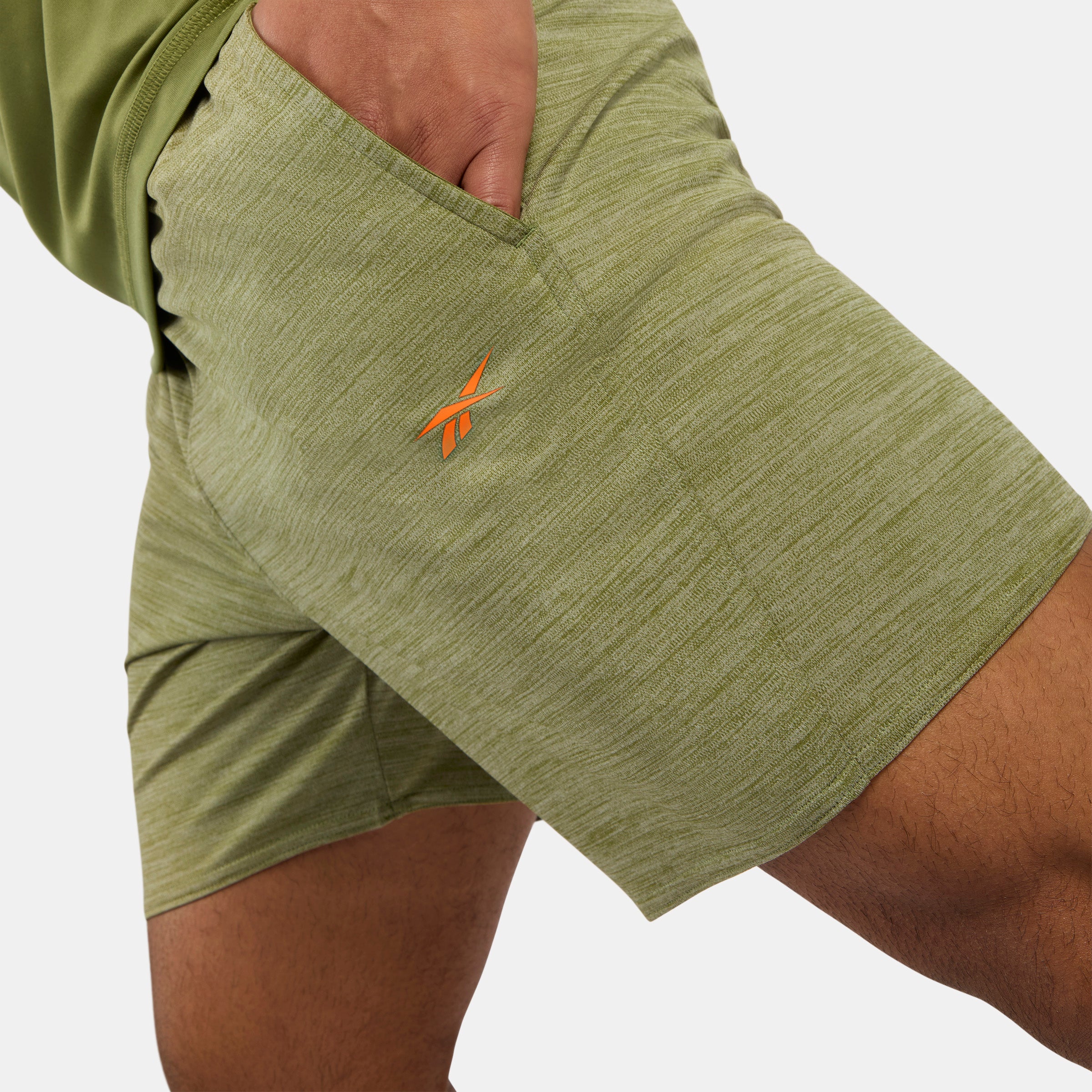 Id Train Knit Short Grit Green - Image 4