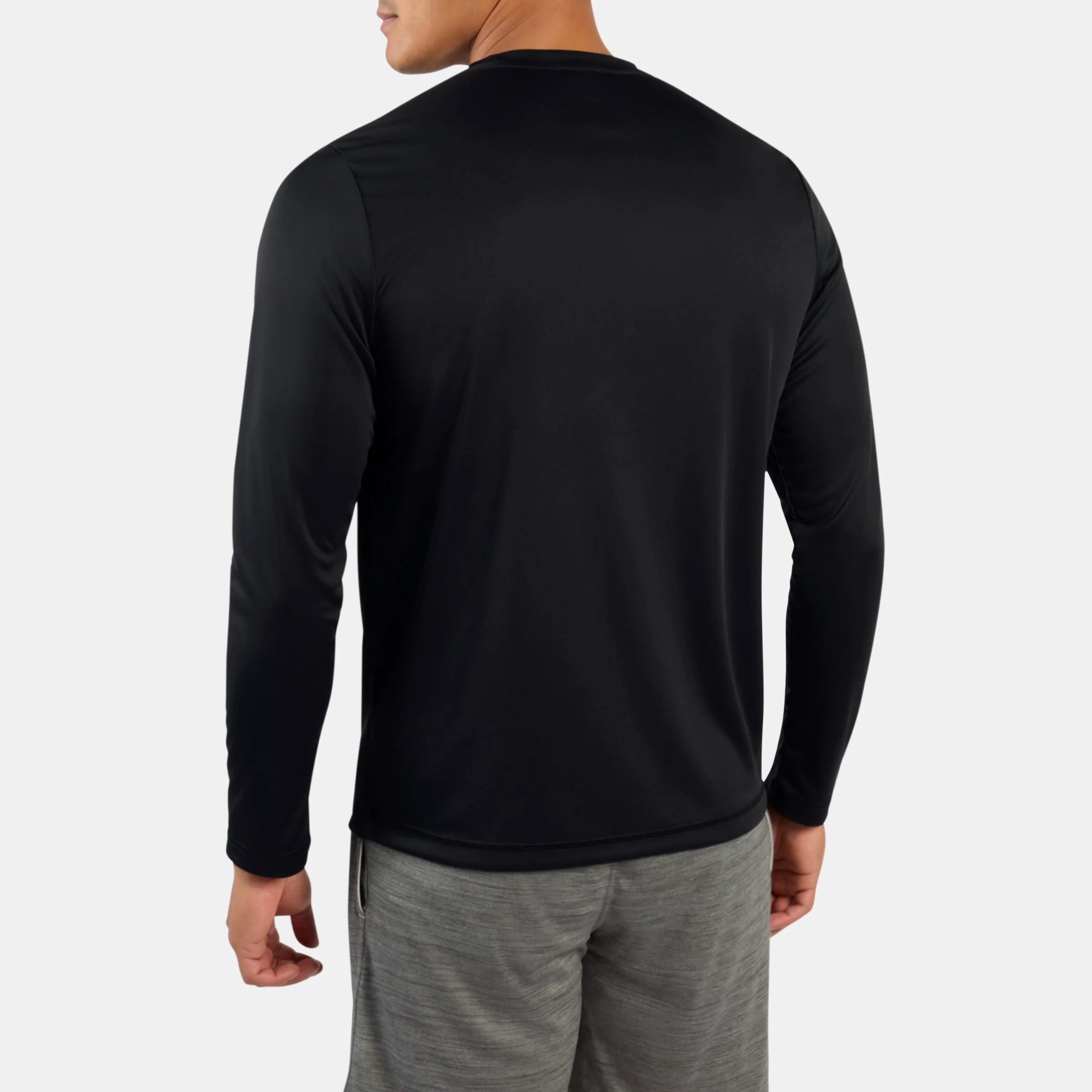Id Train Ls Tech Tee Black - Image 3