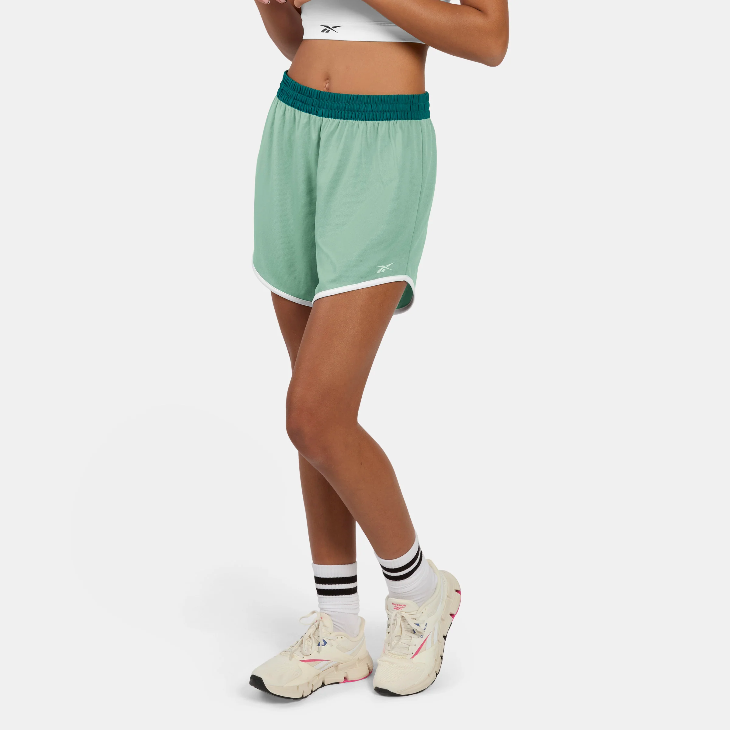 Id Train Short Metal Green