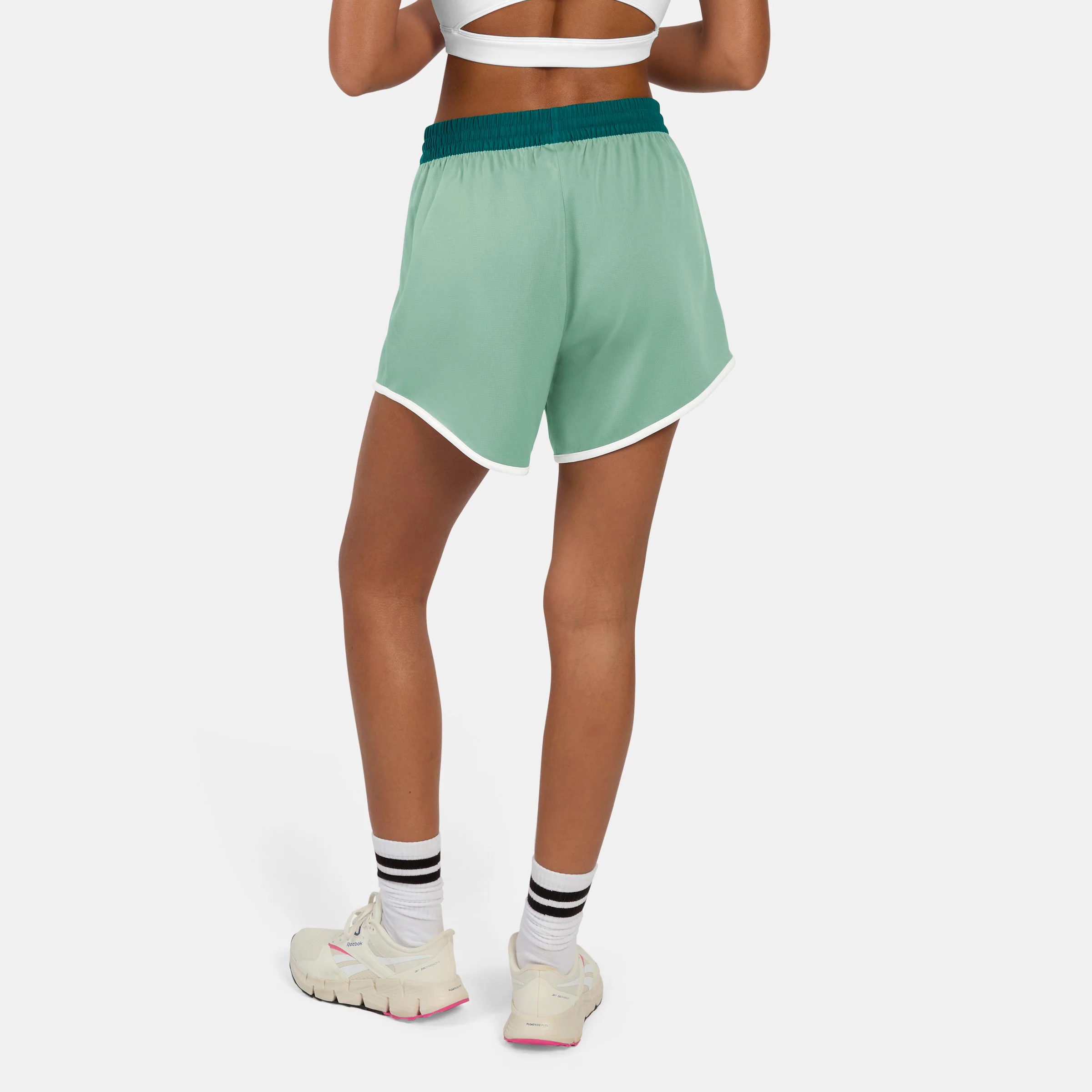 Id Train Short Metal Green - Image 3