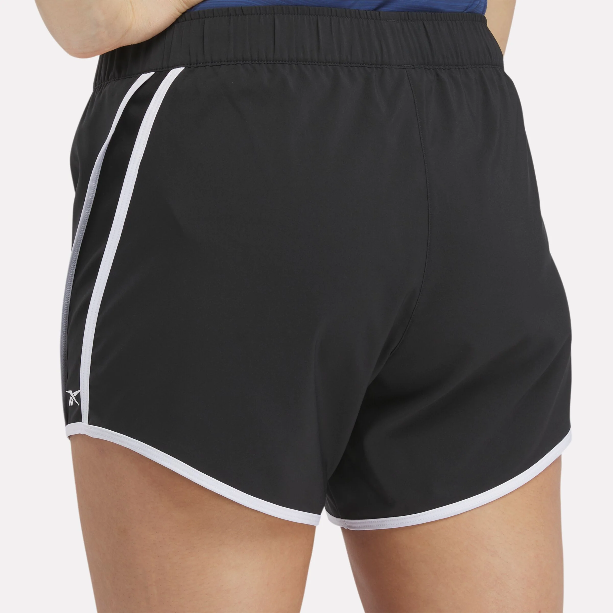 Id Train Woven Short Night Black - Image 6