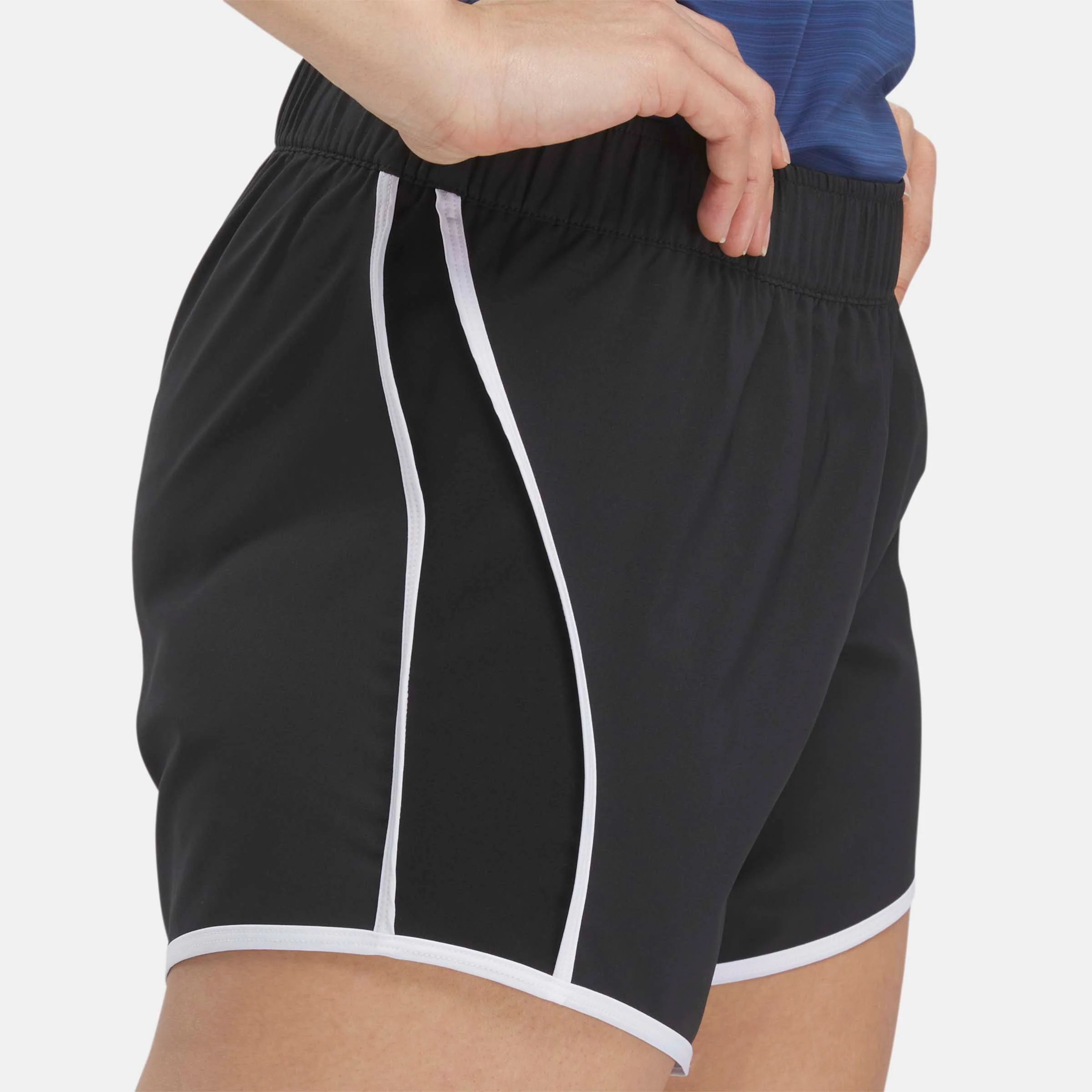 Id Train Woven Short Night Black - Image 9