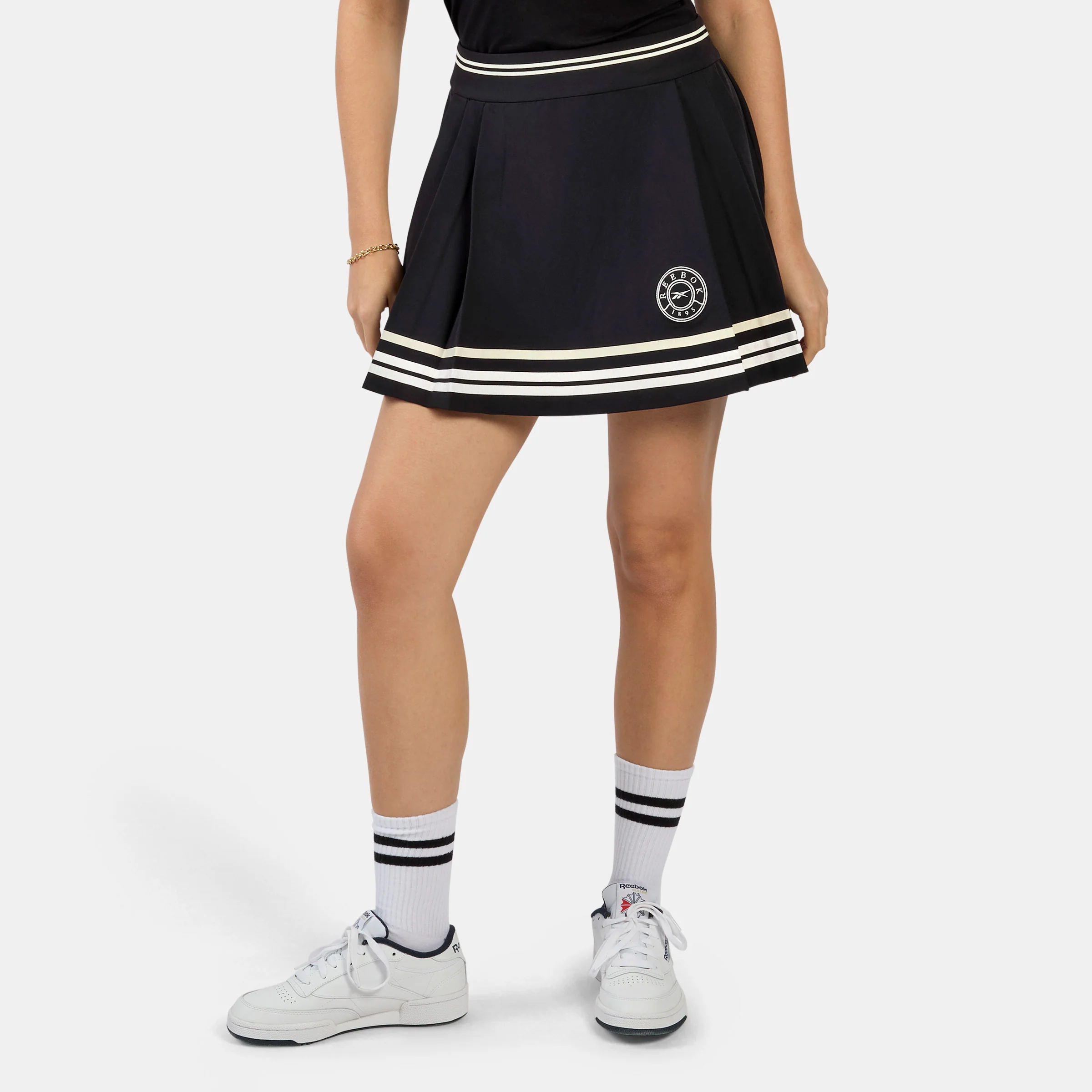Lawn Club Skirt Black