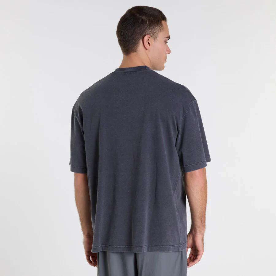 Market Graphic Tee Black - Image 4