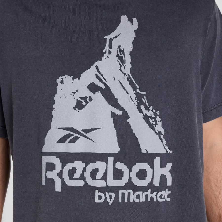 Market Graphic Tee Black - Image 5