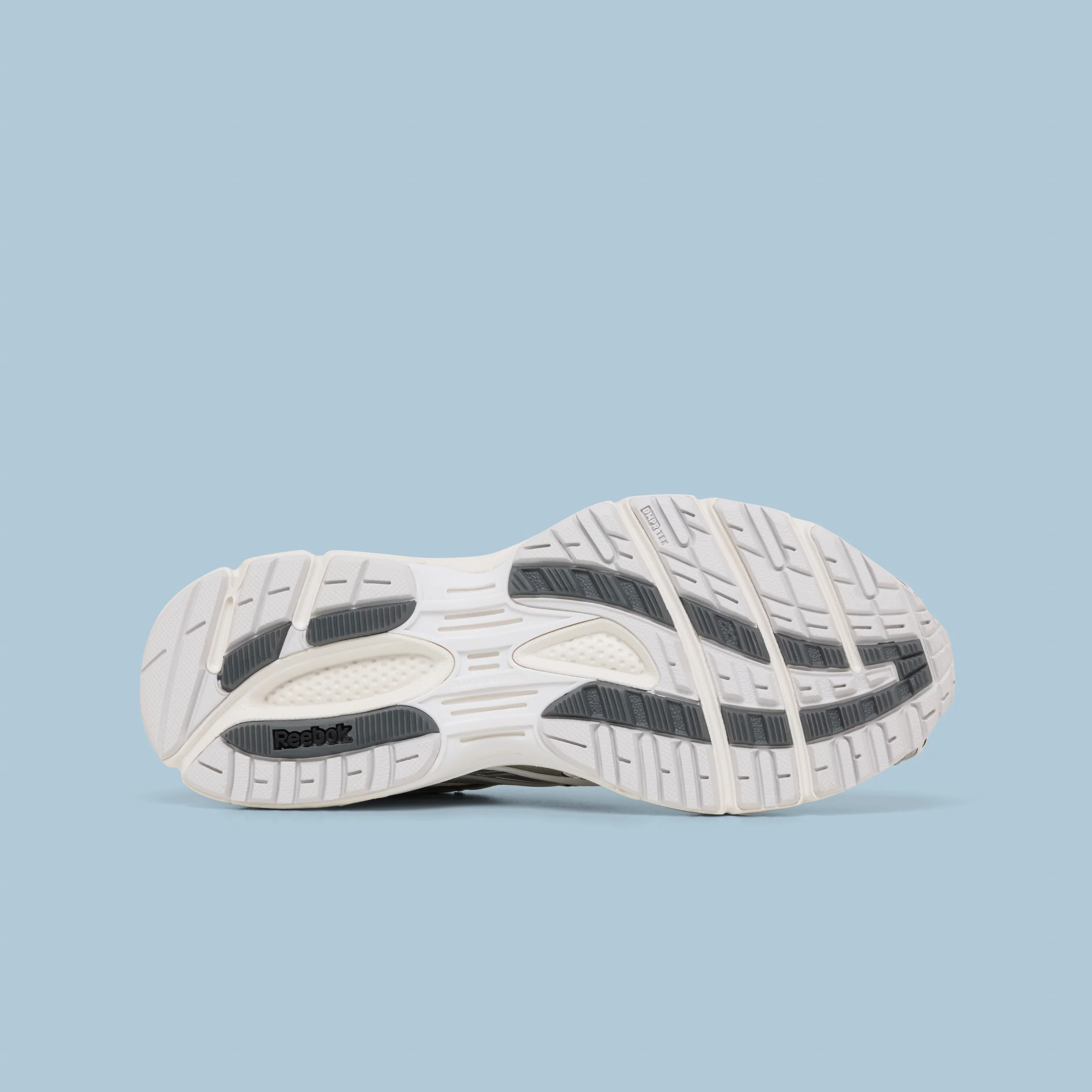 Premier Road Ultra White Metallic - Image 6