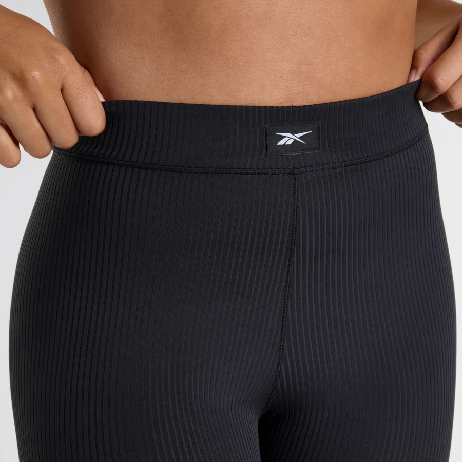 Q1 Studio Basics Bike Short Black - Image 5