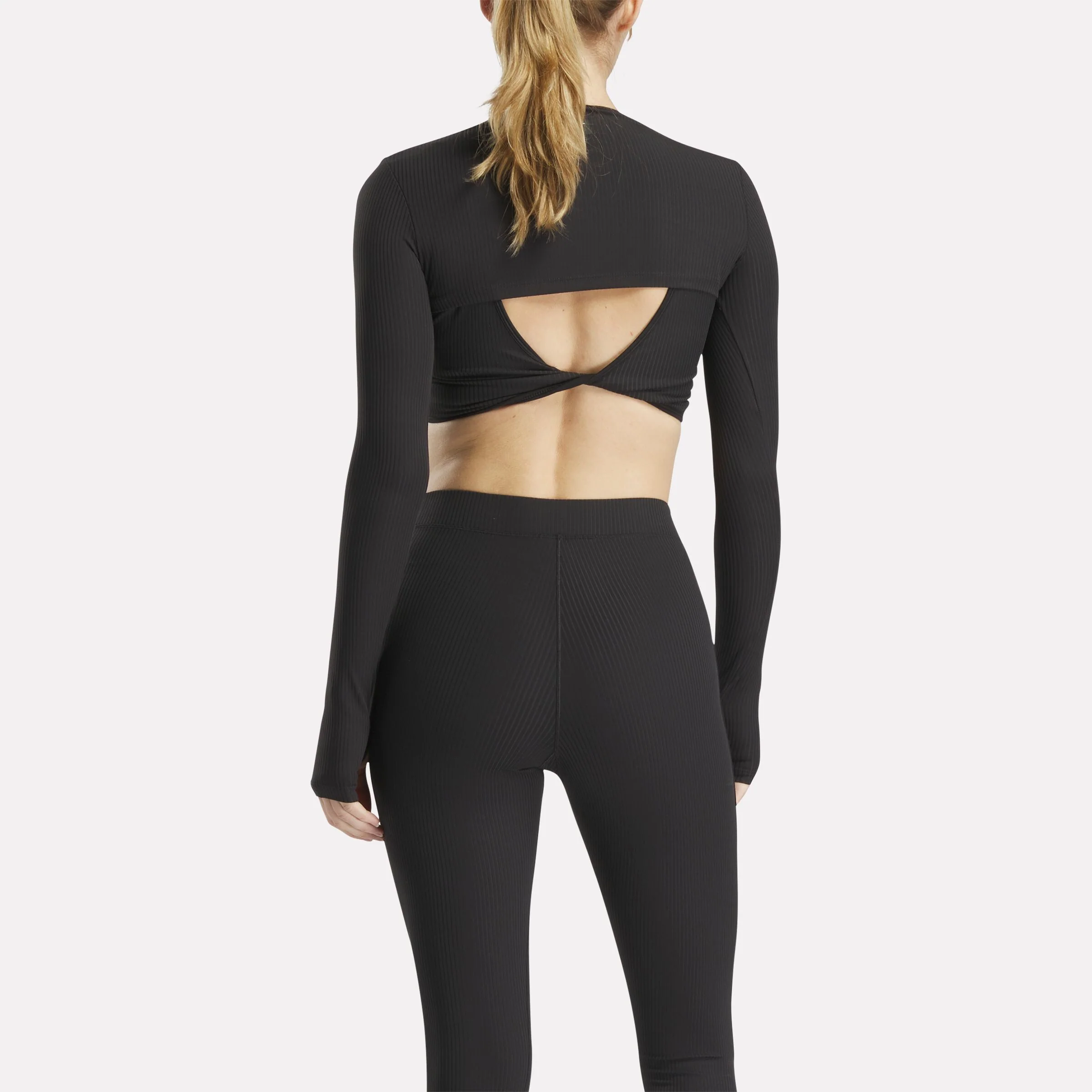 Q1 Studio Basics Shrug Black - Image 3