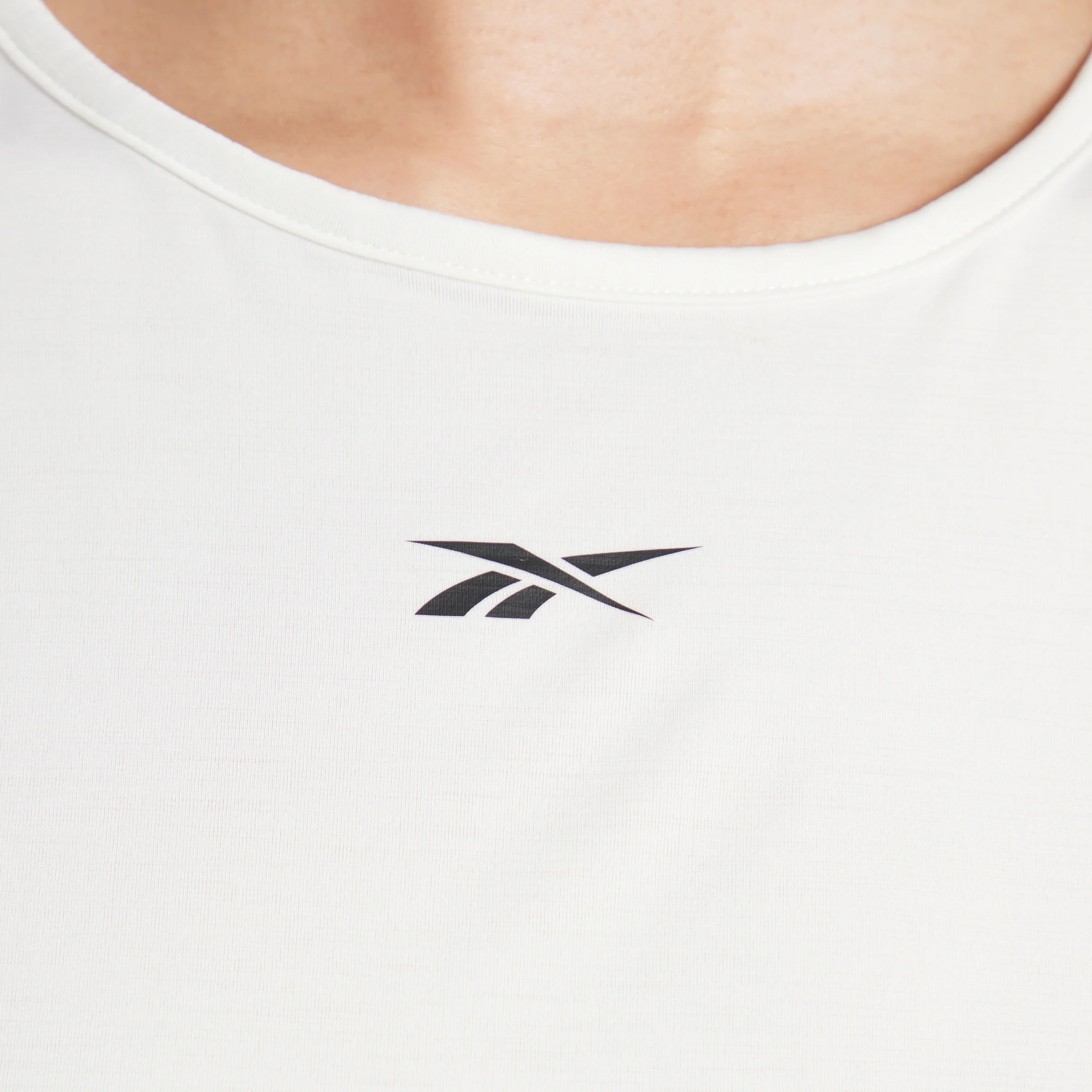 Rbk-Chill Athletic Tank Chalk - Image 7