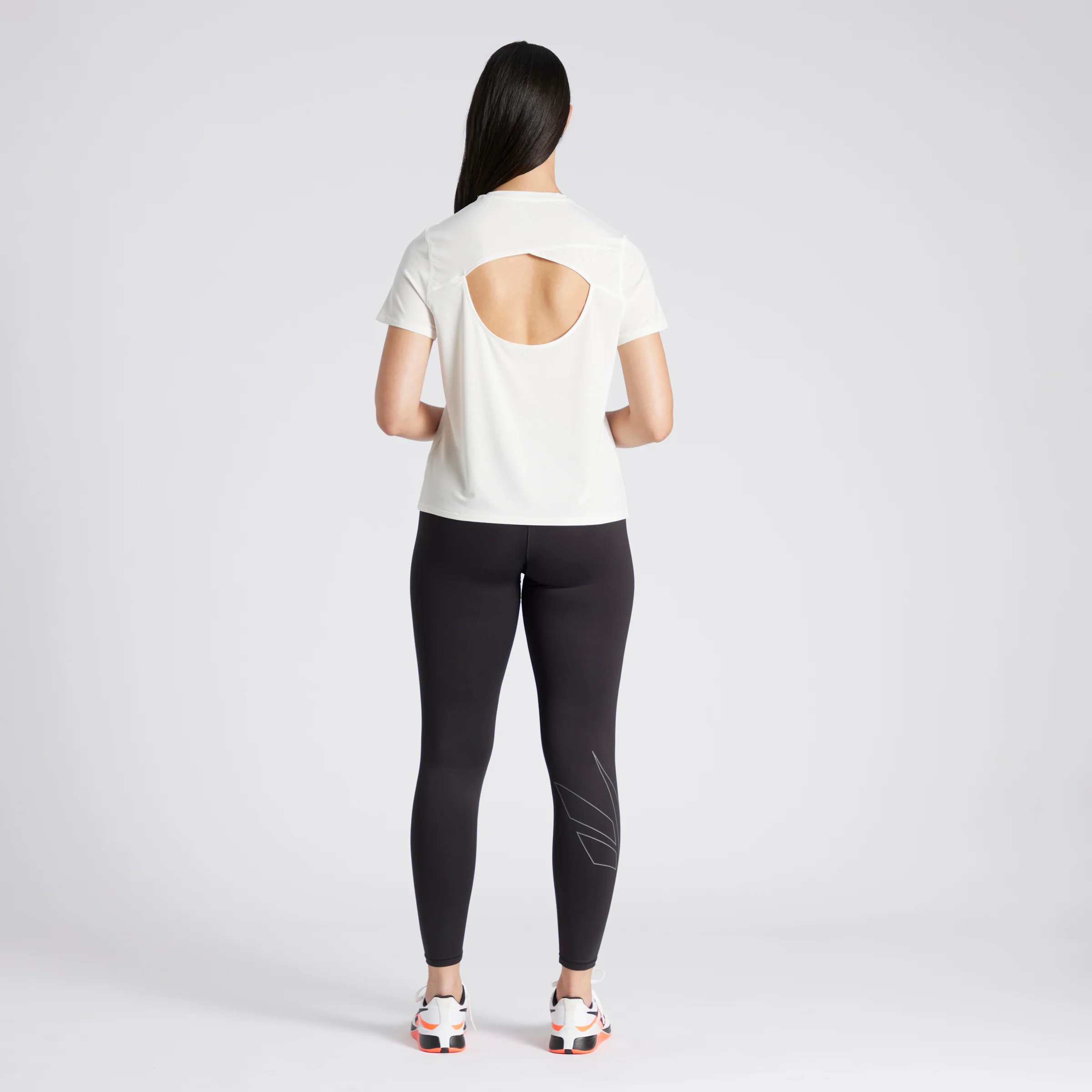 Rbk-Chill Athletic Tee Chalk - Image 3