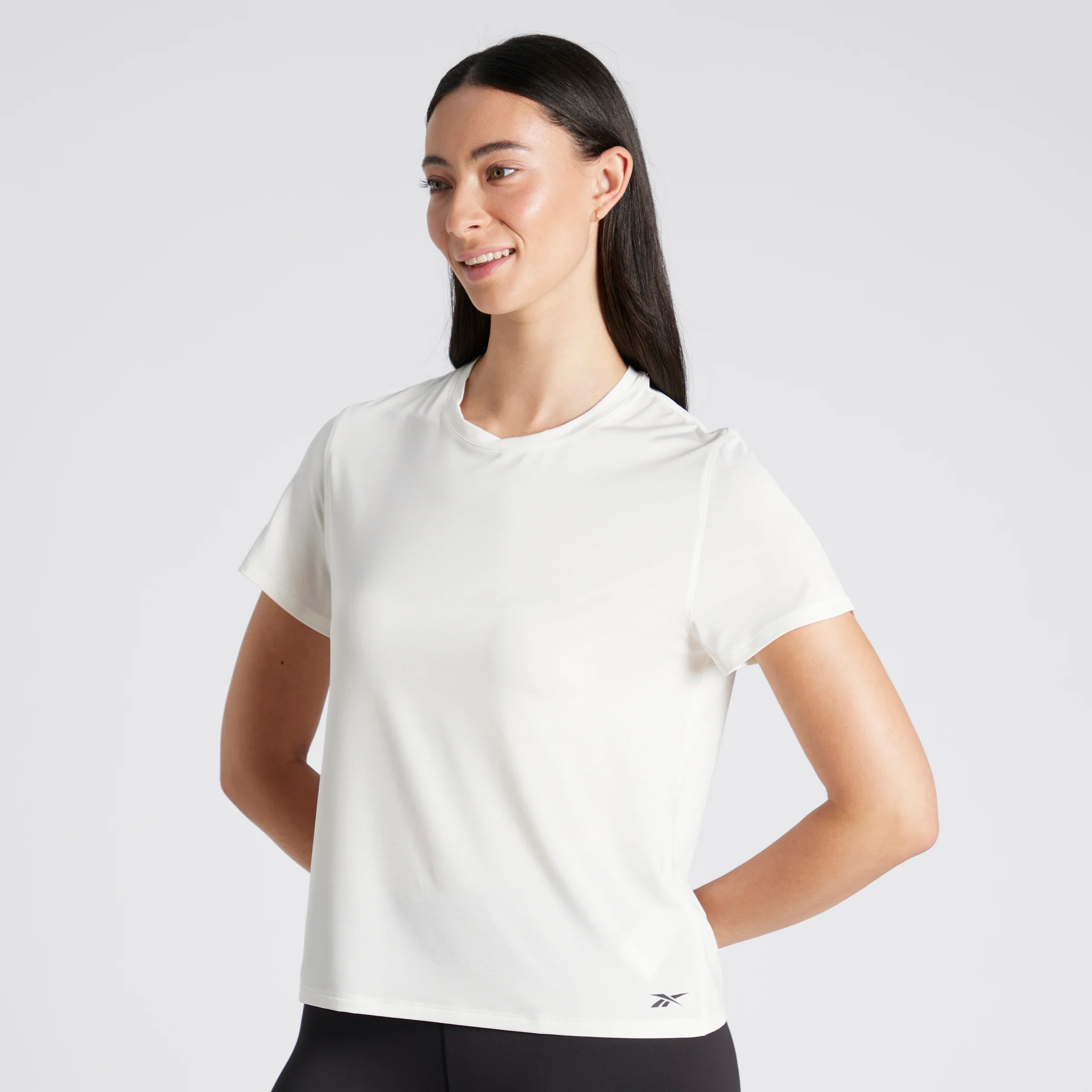 Rbk-Chill Athletic Tee Chalk - Image 5