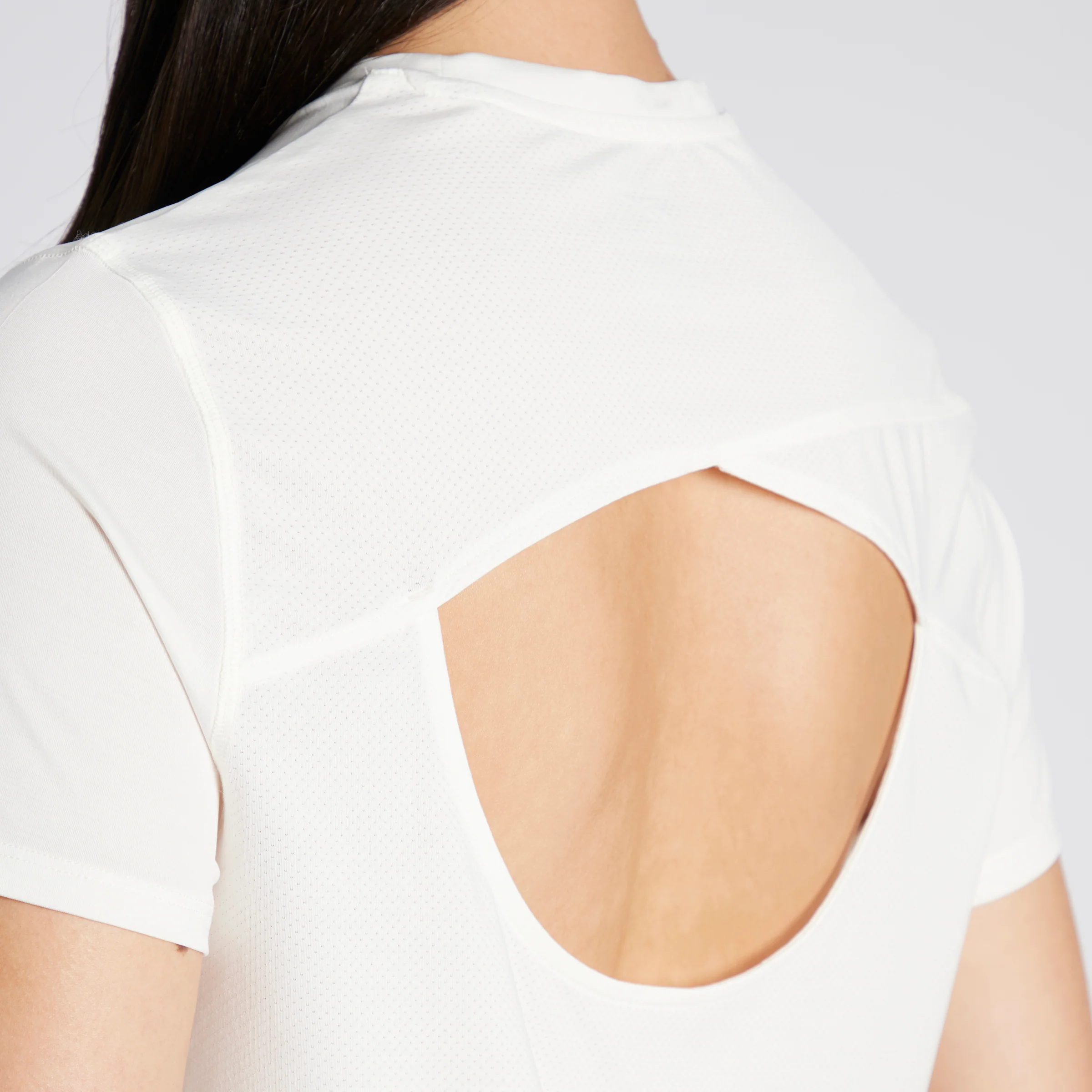 Rbk-Chill Athletic Tee Chalk - Image 7