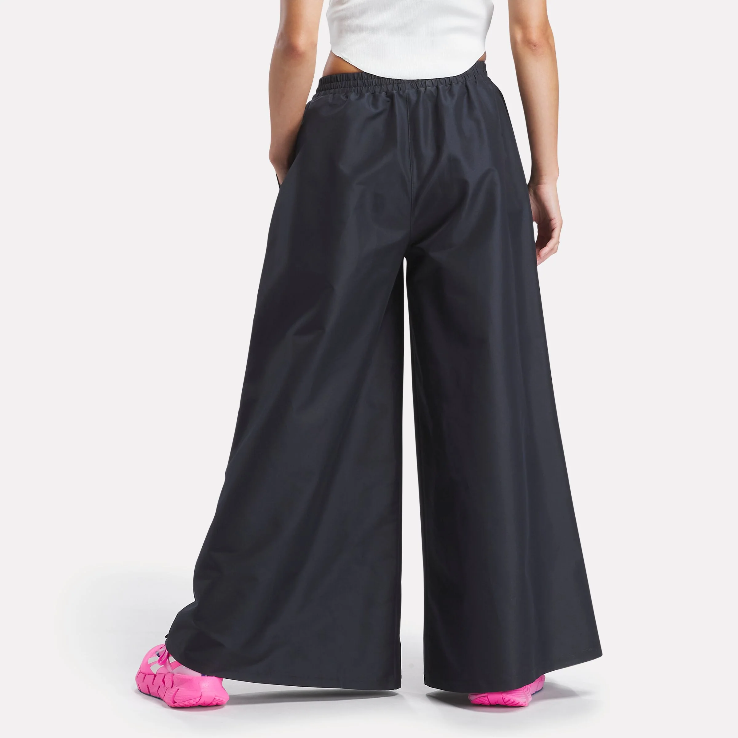 Reebok X Barbie Trackpant Black - Image 3
