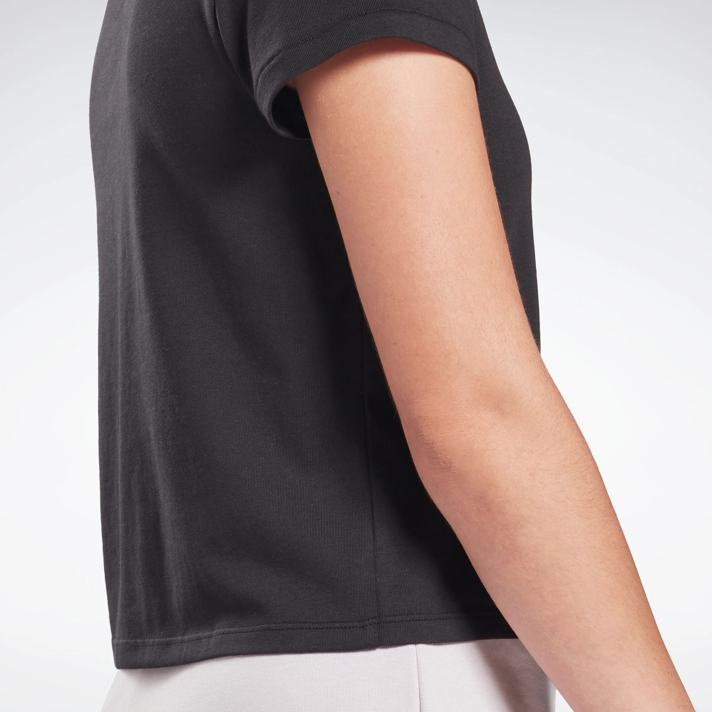 Reebok Identity Pocket T-Shirt Black - Image 5
