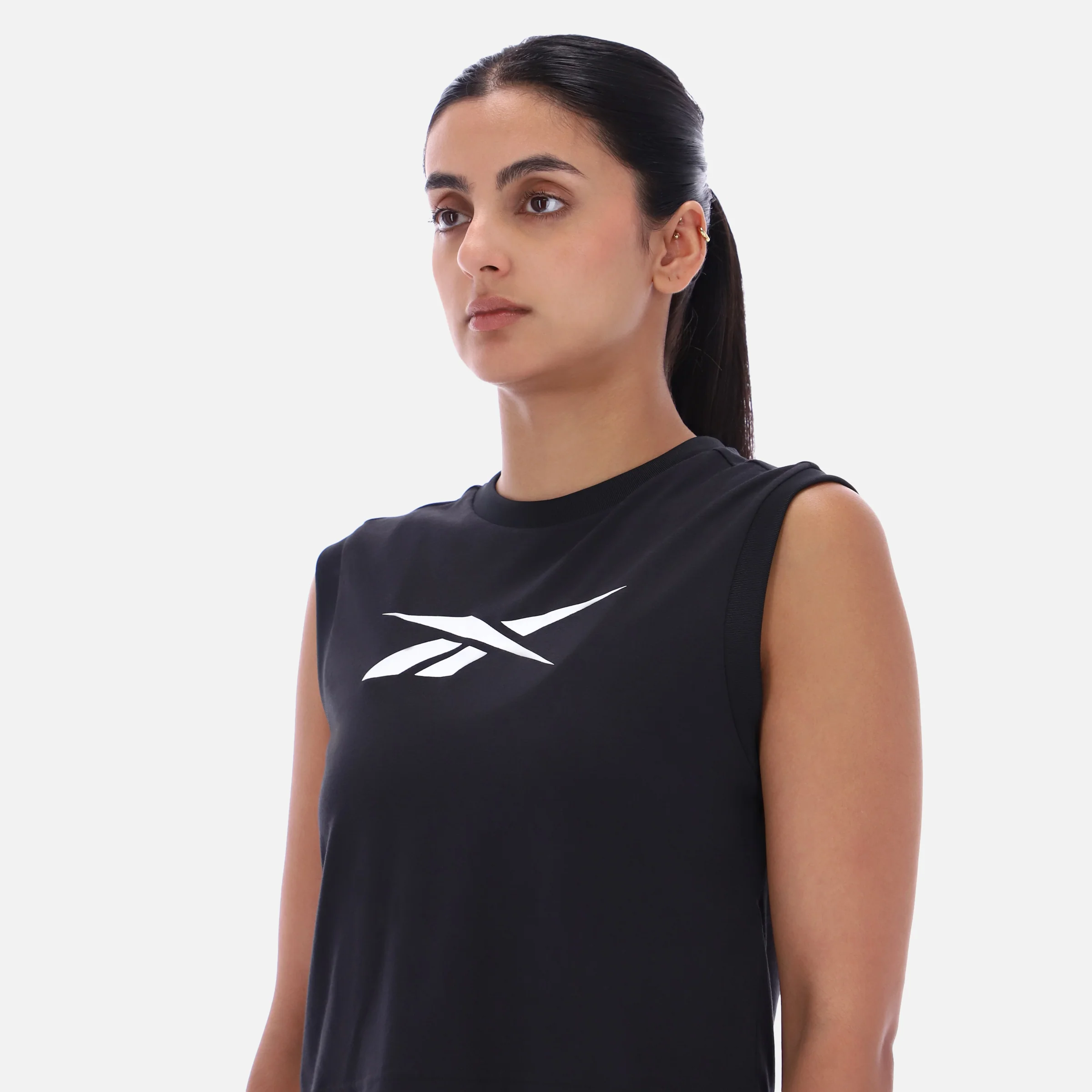 Train Core Boxy Tank Black - Image 2