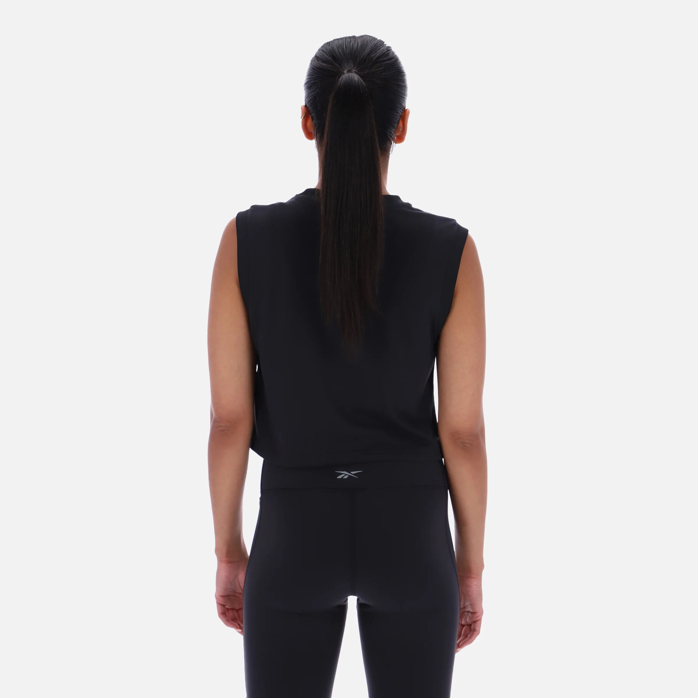 Train Core Boxy Tank Black - Image 4