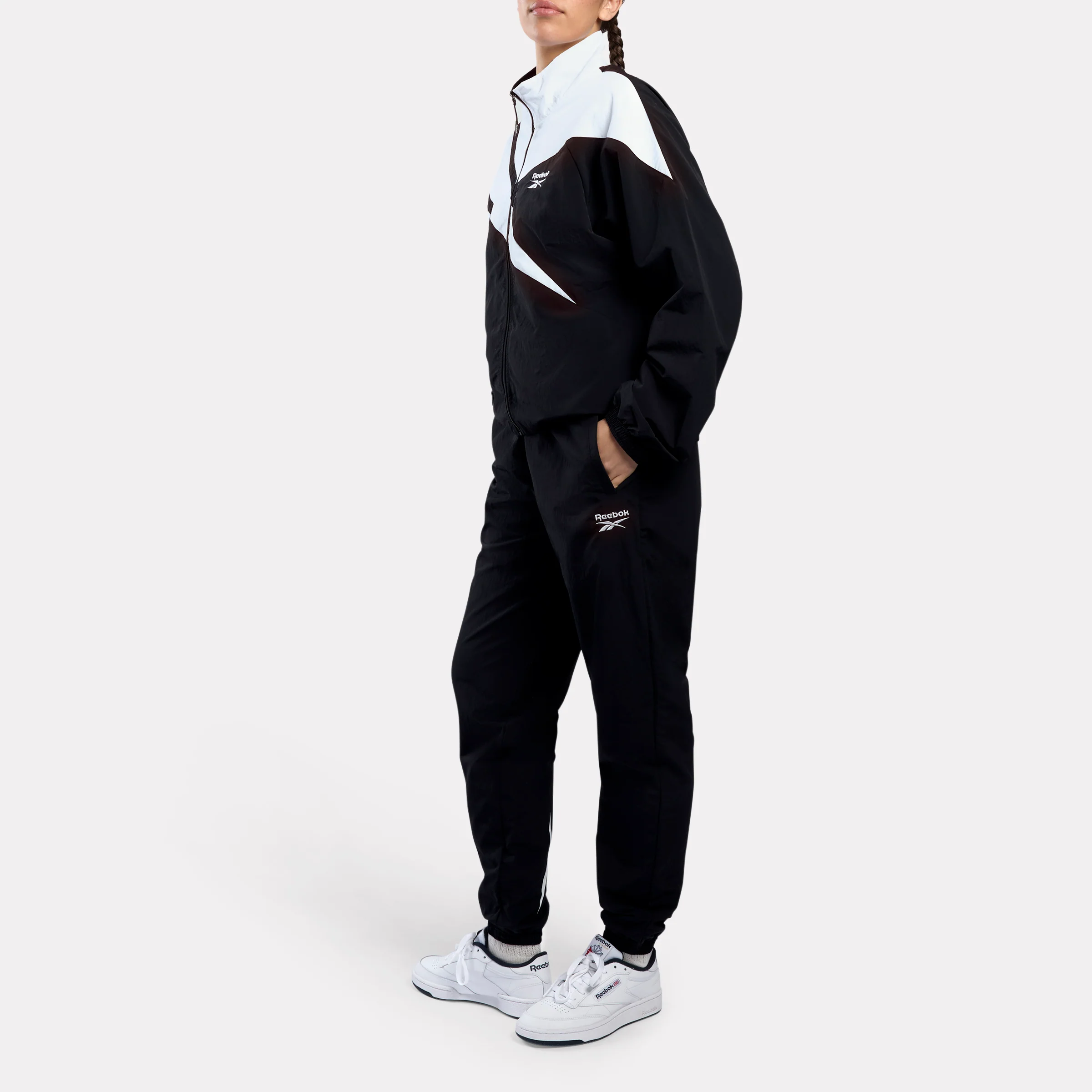 Vector Track Pant Night Black/Classic White - Image 2