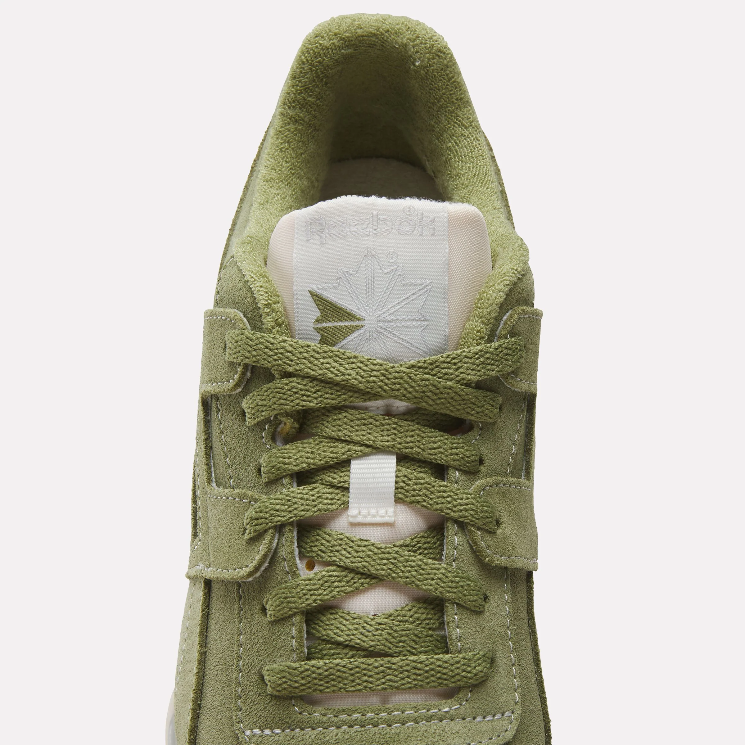 Workout Plus Gritgreen/Chalk/Alabaster - Image 8